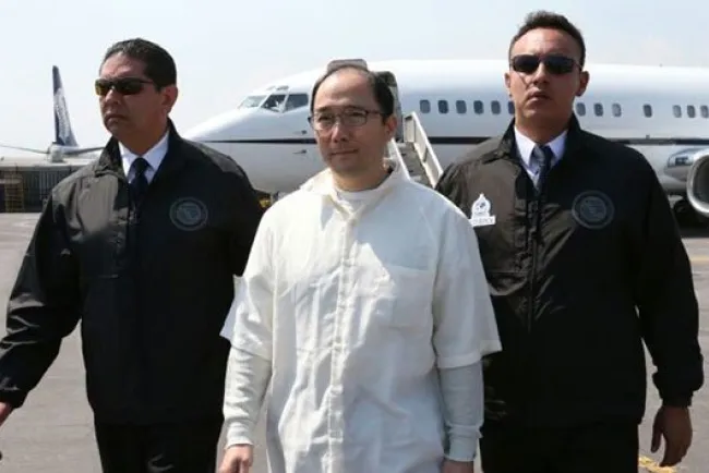 AMLO ordena investigar destino de recursos de Zhenli Ye Gon