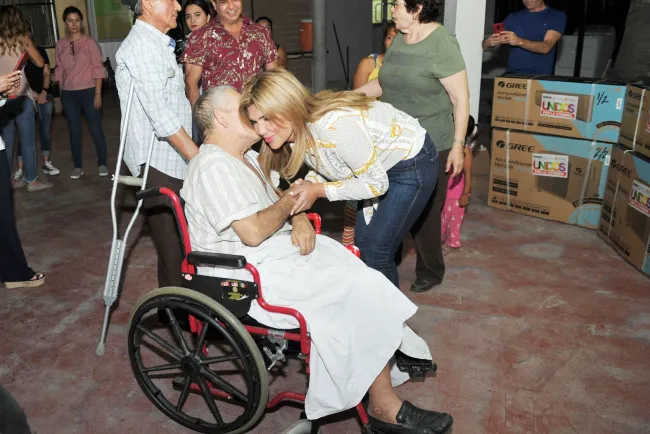 Apoya Gobernadora albergue