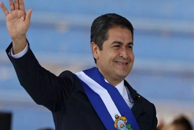 AMLO anuncia reunión con presidente de Honduras