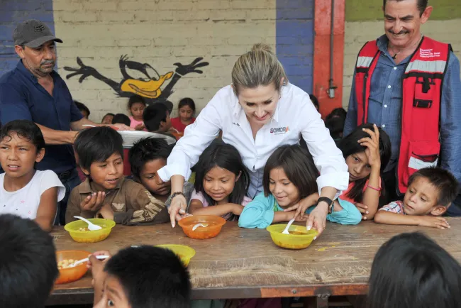 Atiende Gobierno del Estado a niños