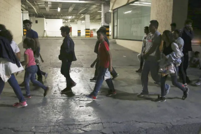 Controversia por atención de Centro