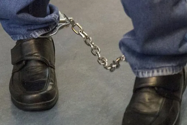 Detienen a delincuente sexual tras ingresar a EU