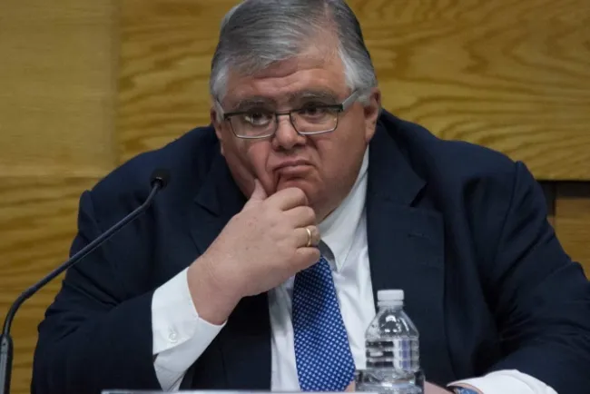 ‘Moches’ empezaron con Carstens en Hacienda: López Obrador