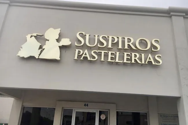 Causan daños a conocida empresa