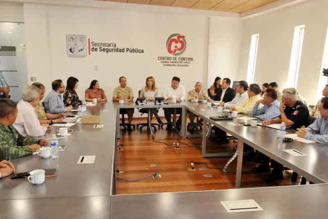 Acuerdan acciones contundentes contra el crimen organizado