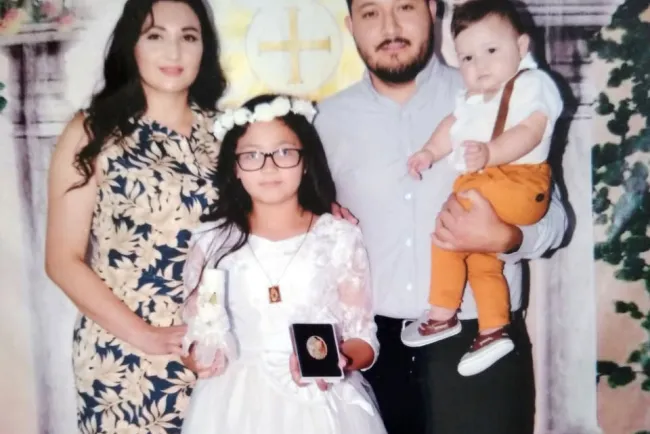 Camila en Comunión comparte su alegría