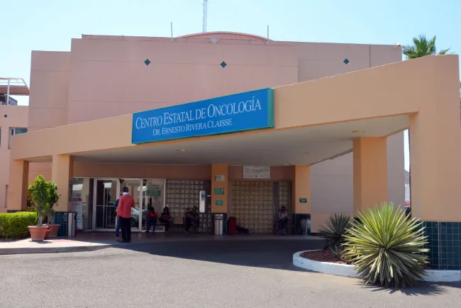 Reciben enfermos atención integral