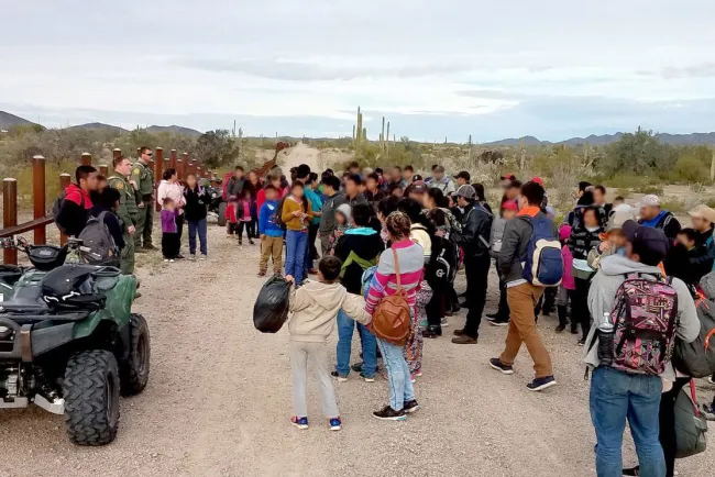 Podrá Trump rechazar solicitudes de asilo