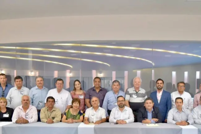 Invita a unir esfuerzo por la prevención