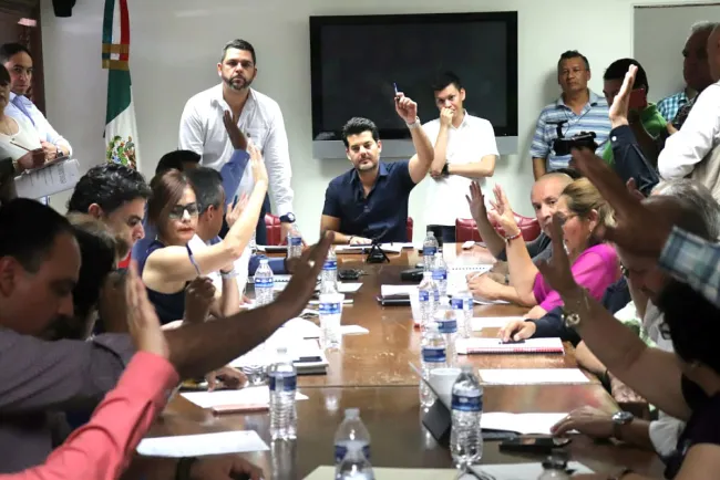 Propone Alcalde terna para designar a Director del FOPIN