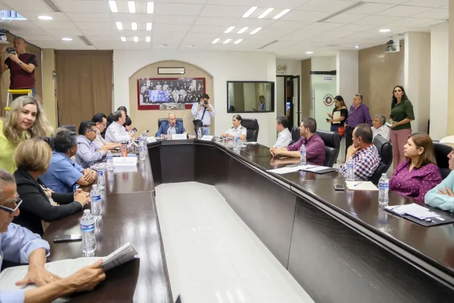 Realizan foro sobre salud en Congreso