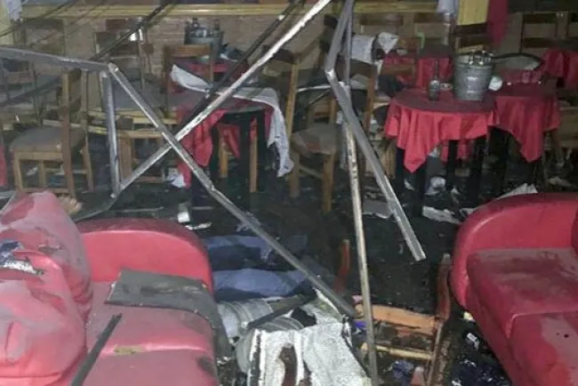 Incendian table dance: 25 muertos