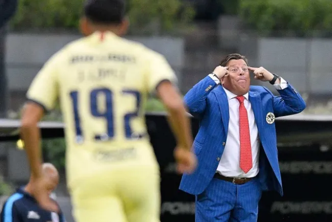 ‘El Piojo’ Herrera amenaza a sus jugadores