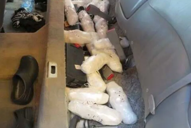 Sorprendido con “coctel” de drogas