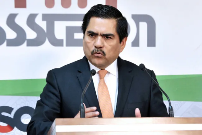  “Dan palo” a burócratas jubilados