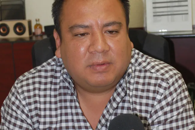 Exhortan a contribuyentes cumplir con obligaciones