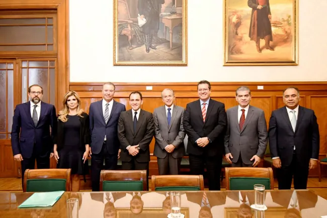 Gestiona Gobernadora recursos