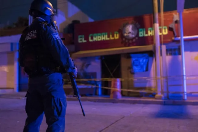 Fallece una víctima más por ataque a bar en Veracruz, suman 31 muertos
