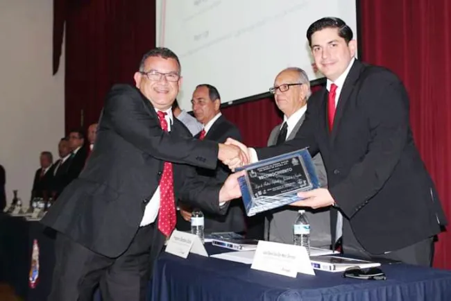 Mercado candidato al Salón
de la Fama del Deporte 