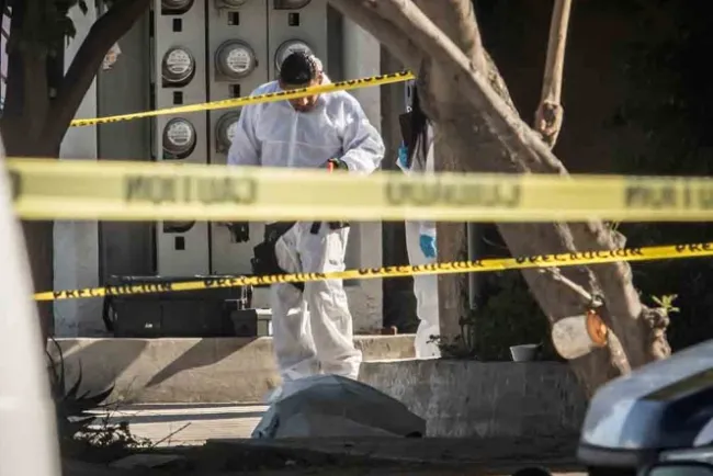 Conmociona asesinato de médico y su esposa en Tijuana