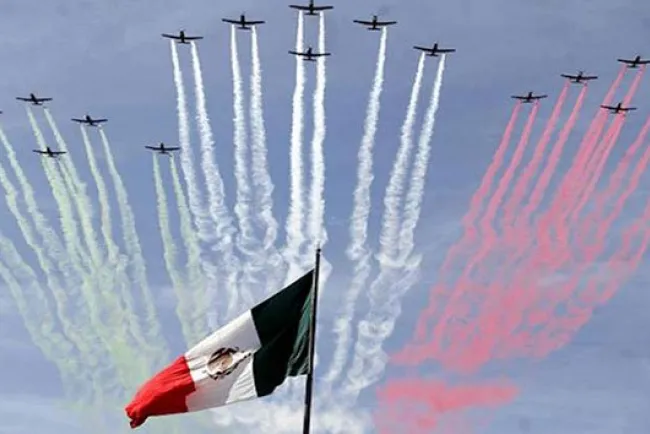 Por primera vez mujeres pilotarán en desfile del 16 de septiembre
