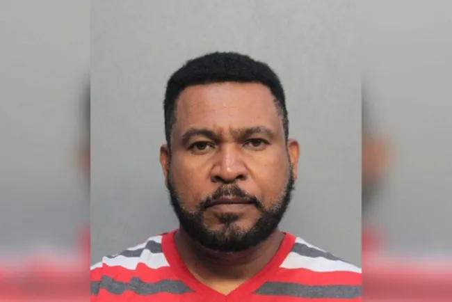 Cae pastor en EU acusado de violar a niñas