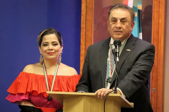 Celebran Independencia de México