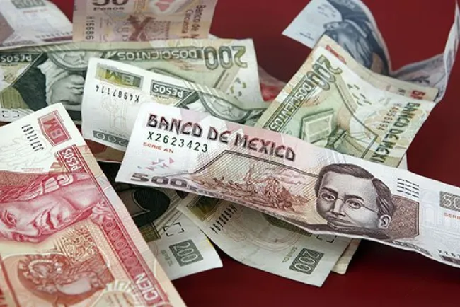 Faltan bancos para beneficiarios de programas sociales