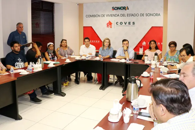 Apoya Gobernadora a familias