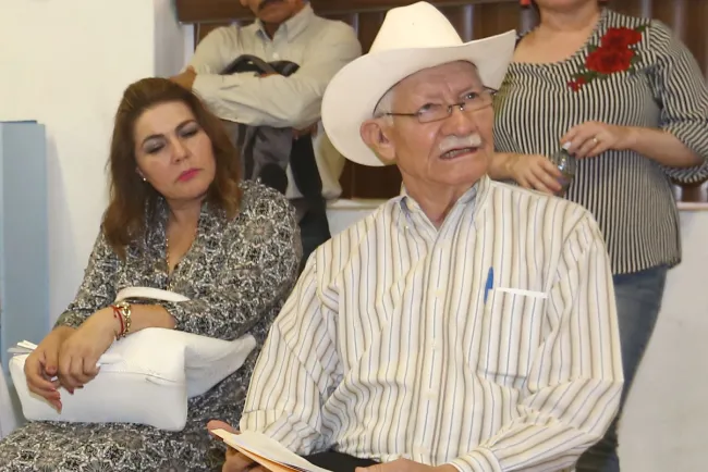 Reconocen a la “Cruz Gálvez”