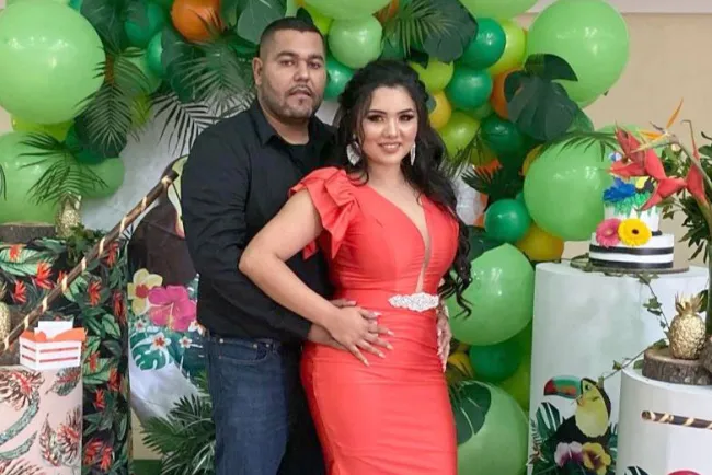 Gladis y Rigoberto reciben festejo