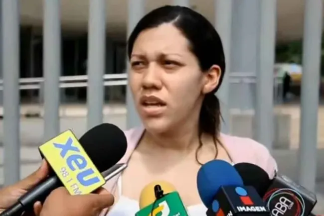 Bebé se les cae de incubadora en un hospital de Veracruz