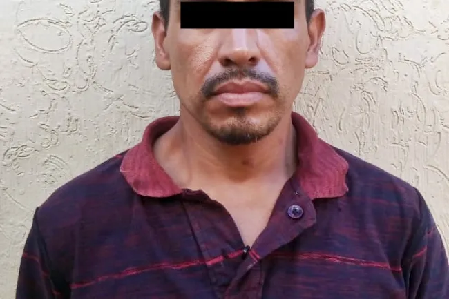 5 detenidos tras cateo; rescatan a 4 menores de edad 