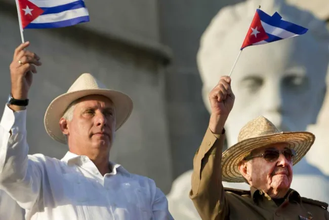 Eligen a Miguel Díaz-Canel como nuevo presidente de Cuba