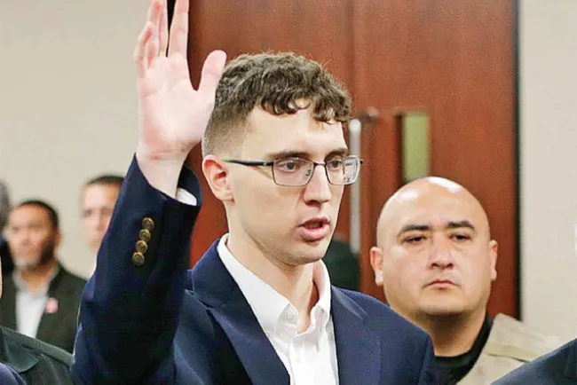 Autor de matanza en El Paso admite que iba contra mexicanos