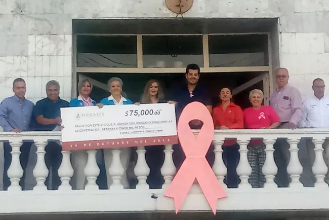 Entrega Alcalde apoyo a “George Papanicolaou”