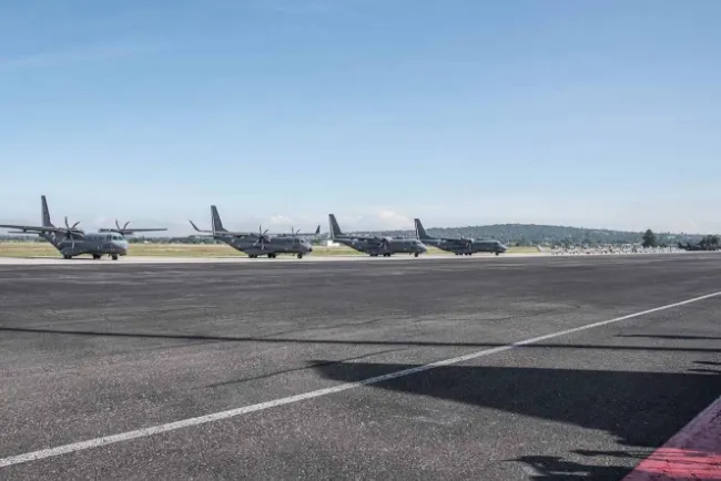 Va aeropuerto, revocan última suspensión contra Santa Lucía