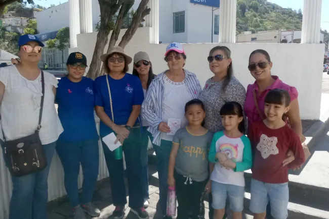 Realizan campaña contra cáncer de mama