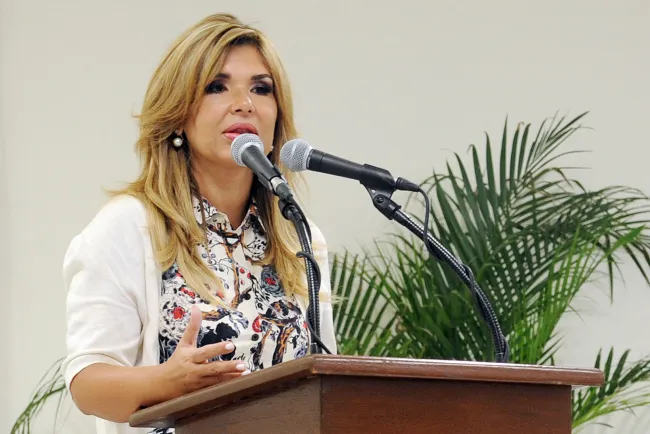 Fortalece Gobernadora el empleo