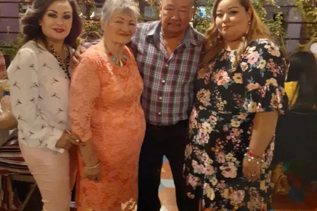 Festejan con cariño a Melchor Rendón