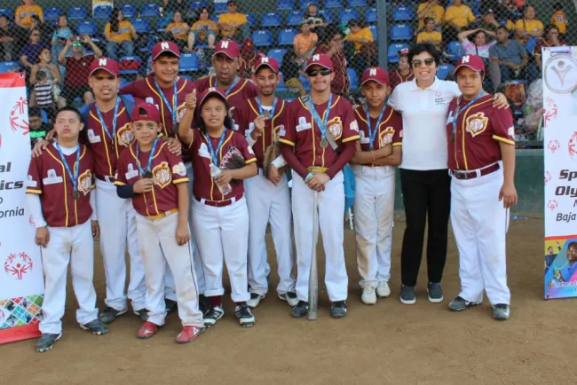 Logran importante triunfo Los Belloteros en Ensenada