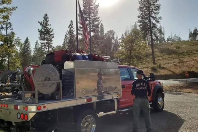 Acuden bomberos de Arizona a California
