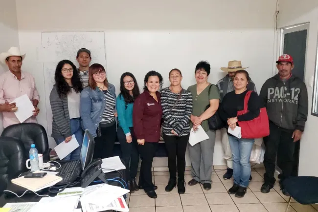 Reciben apoyo para registrar su invento