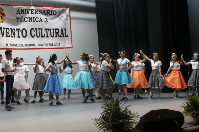 Celebra EST3 55 Aniversario