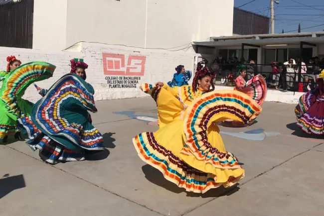 Realiza Cobach II evento cultural