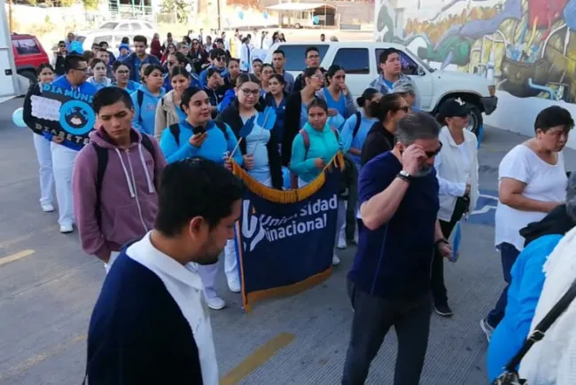 Marchan en apoyo a diabéticos