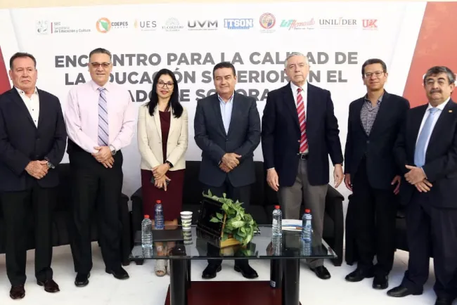 Intercambian experiencias educativas