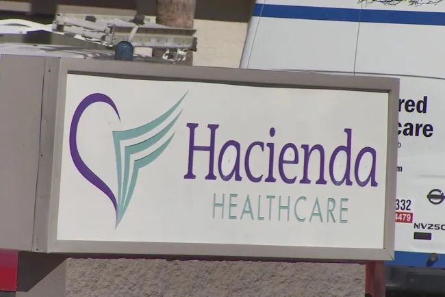 Suspenden licencia a médico