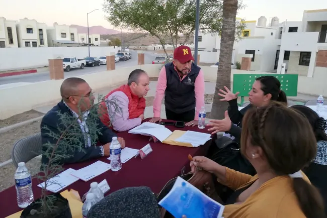 Atienden a vecinos de Romanza