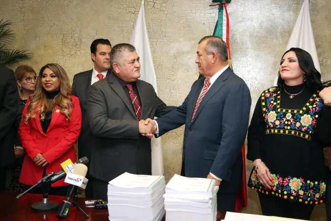 Privilegia presupuesto atención social: Navarro